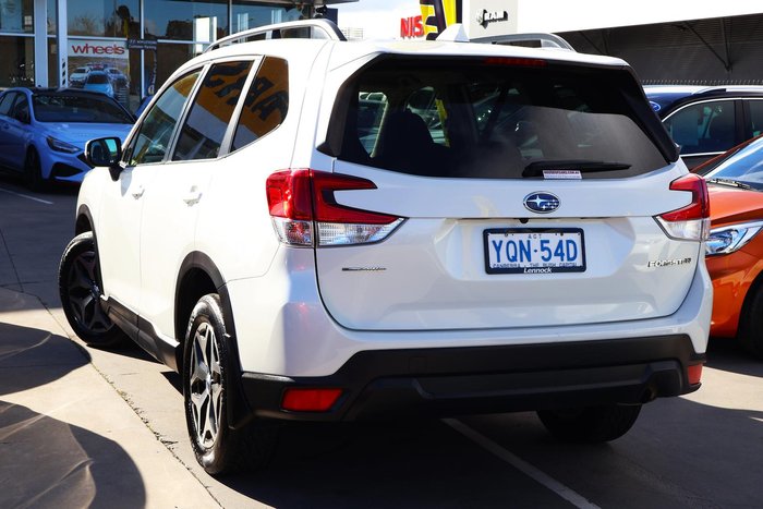 2021 Subaru Forester 2.5i