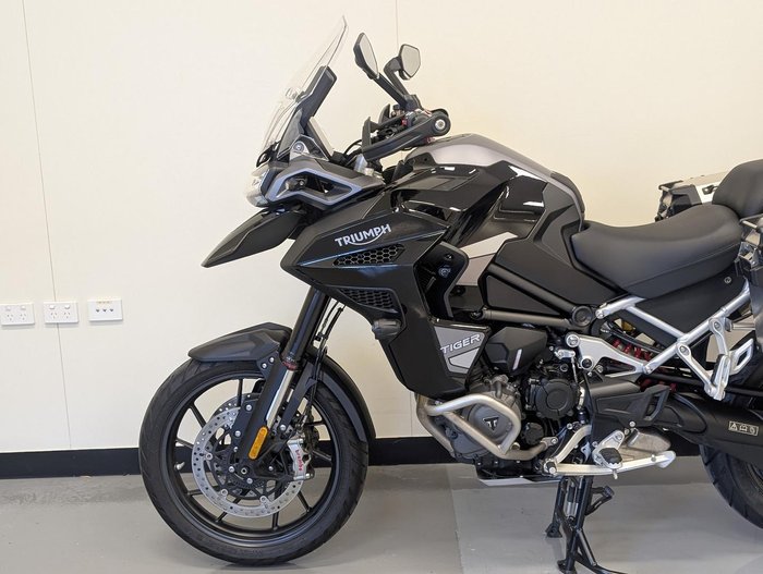 2023 Triumph Tiger 1200 GT Explorer Tiger Black