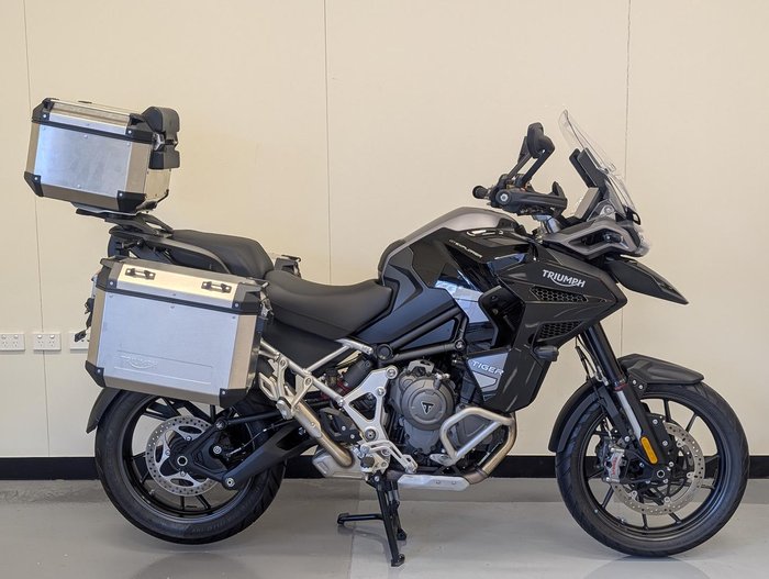 2023 Triumph Tiger 1200 GT Explorer Tiger Black