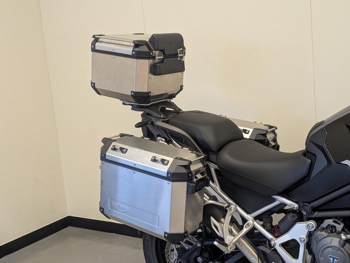 2023 Triumph Tiger 1200 GT Explorer Tiger Black