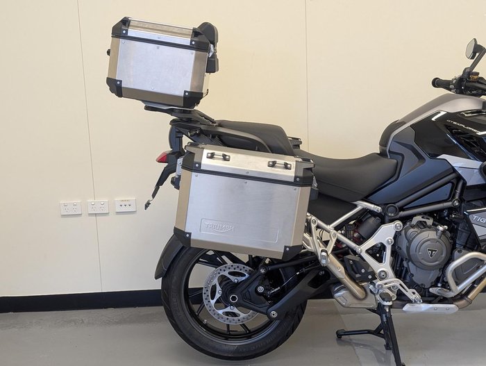 2023 Triumph Tiger 1200 GT Explorer Tiger Black