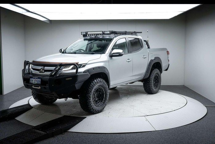 2020 Mitsubishi Triton