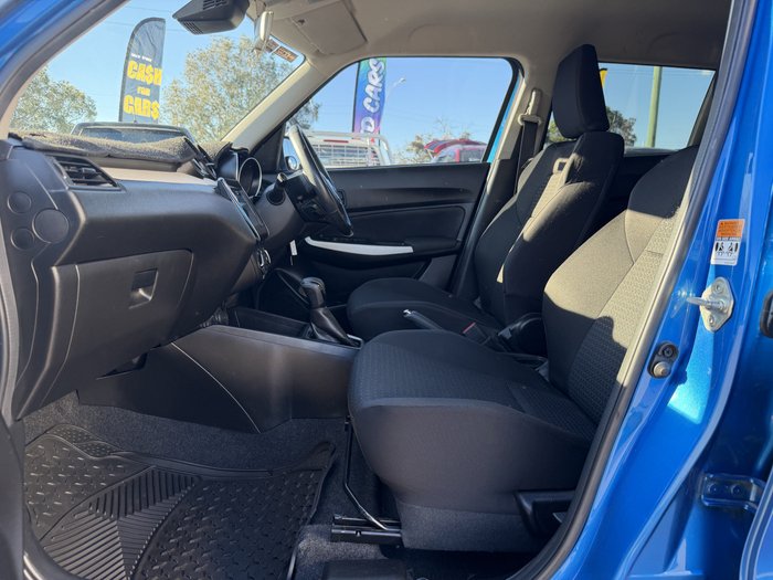 2017 Suzuki Swift GL Navigator