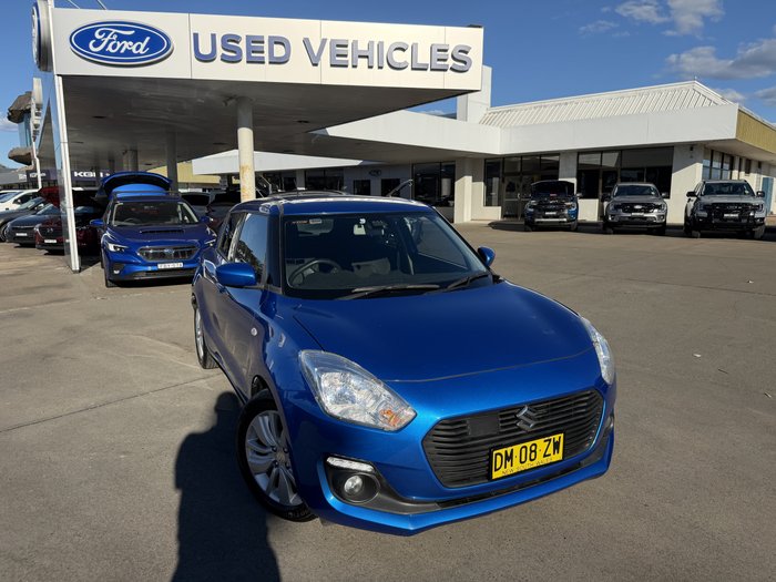 2017 Suzuki Swift GL Navigator