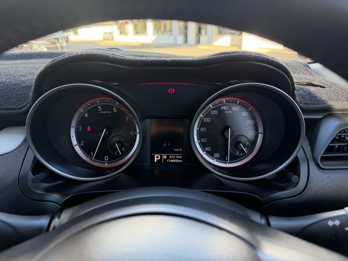 2017 Suzuki Swift GL Navigator