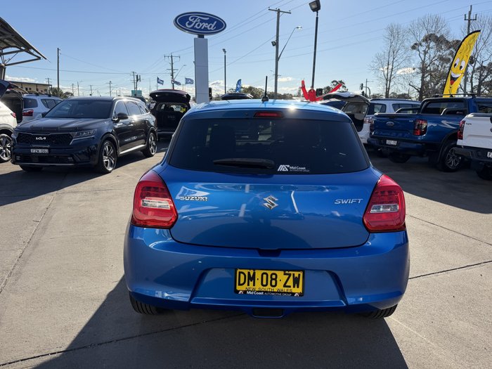 2017 Suzuki Swift GL Navigator