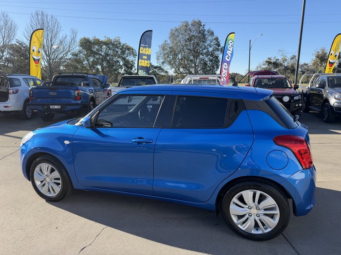2017 Suzuki Swift GL Navigator