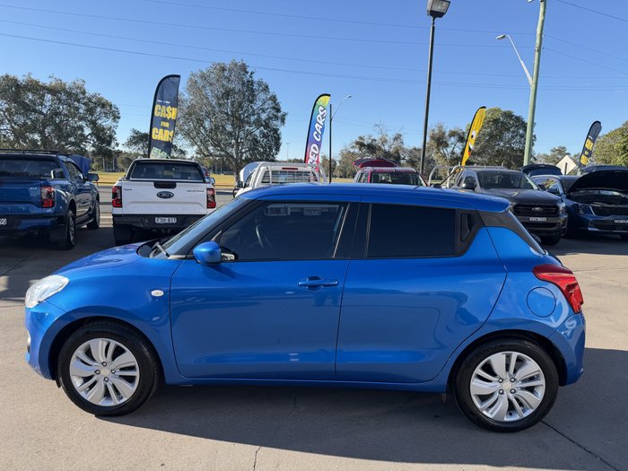 2017 Suzuki Swift GL Navigator