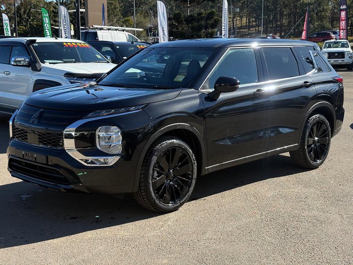 2026 Mitsubishi Outlander Black Edition