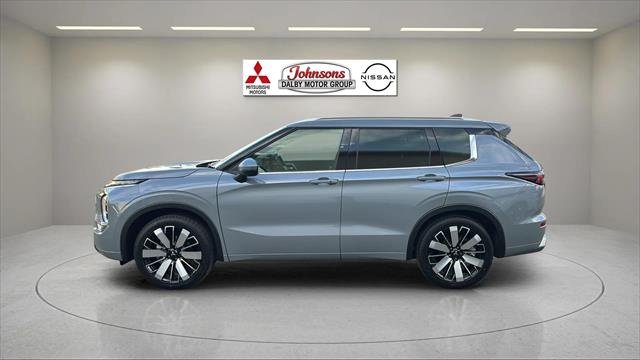 2026 Mitsubishi Outlander Exceed