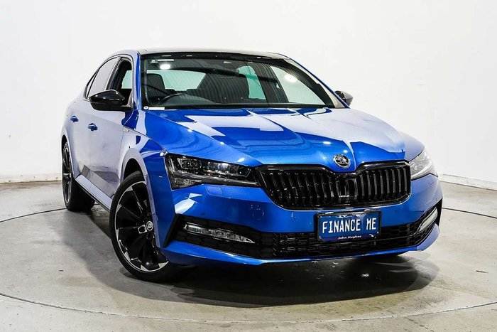 2023 SKODA Superb