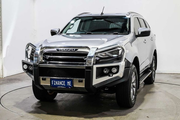 2022 Isuzu MU-X LS-M