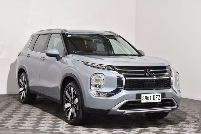 2025 Mitsubishi Outlander