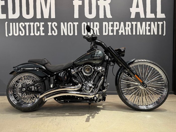 Harley-Davidson Breakout 117 (FXBR) Softail
