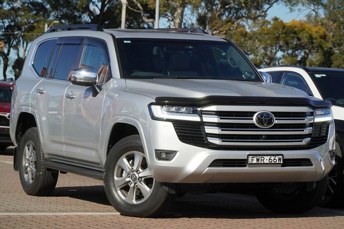 2025 Toyota Landcruiser Sahara