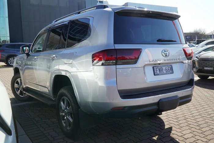 2025 Toyota Landcruiser Sahara