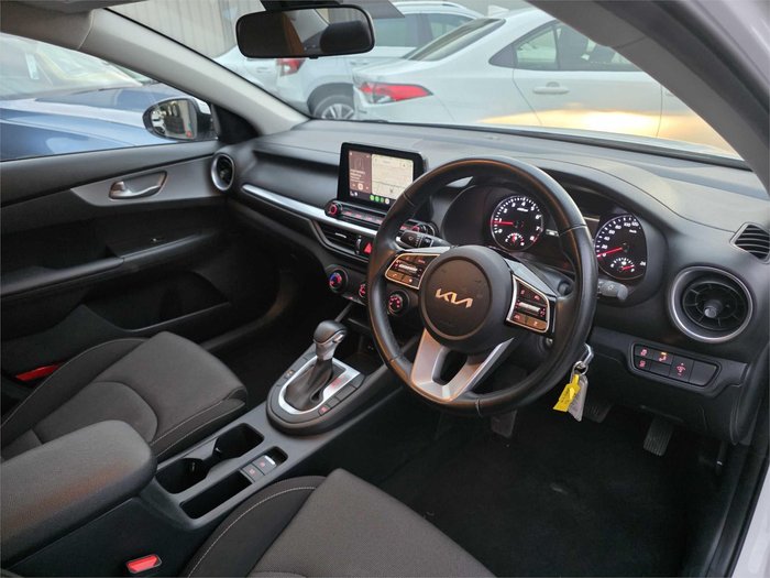2024 Kia Cerato S