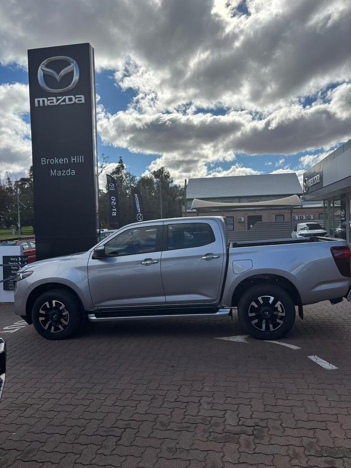 2025 Mazda BT-50 XTR