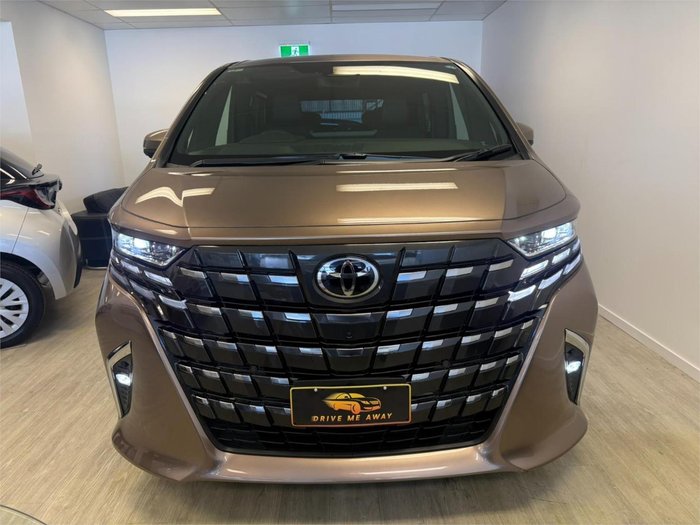2026 Toyota Alphard Hybrid Z