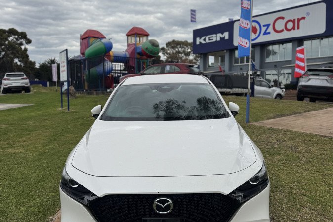 2024 MAZDA MAZDA3 G20 EVOLVE