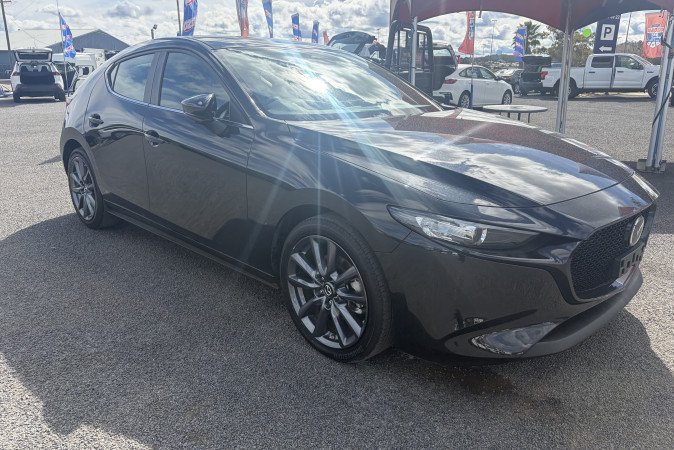 2024 MAZDA MAZDA3 G20 EVOLVE