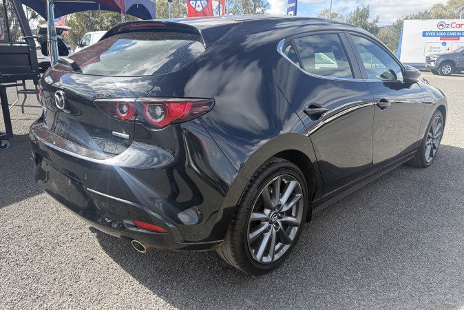 2024 MAZDA MAZDA3 G20 EVOLVE