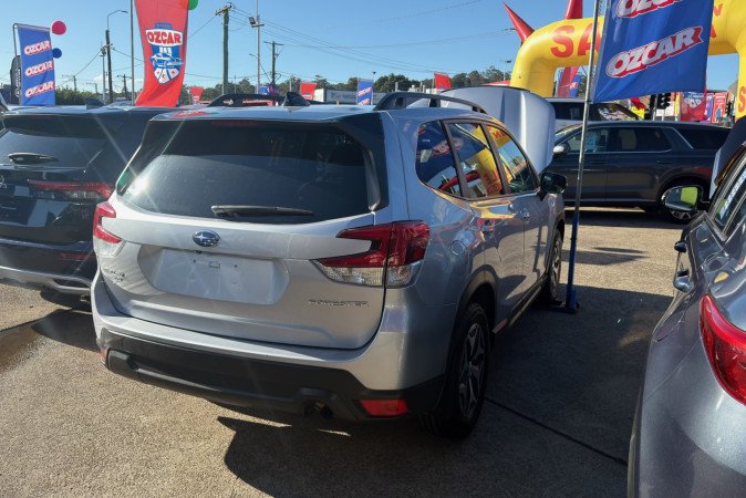 2024 SUBARU FORESTER 2.5i (AWD)