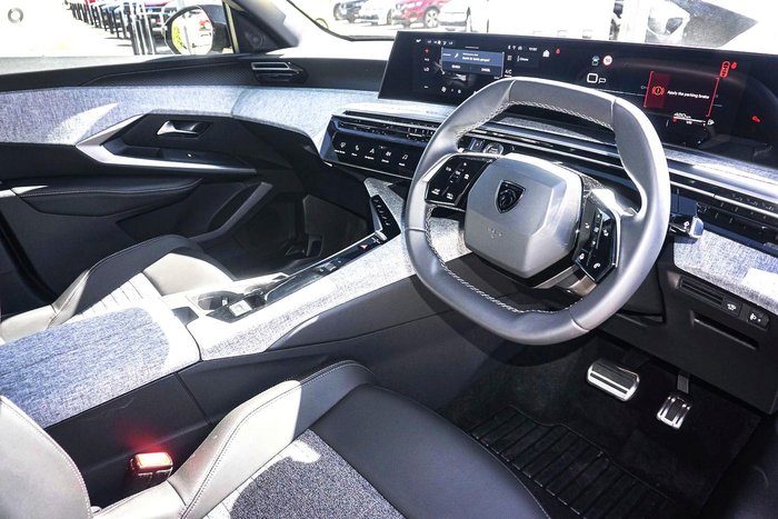 2025 Peugeot 3008