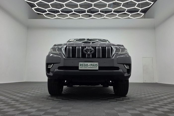 2022 Toyota Landcruiser Prado VX