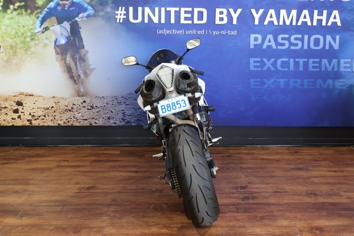 2007 Yamaha YZF-R1 White