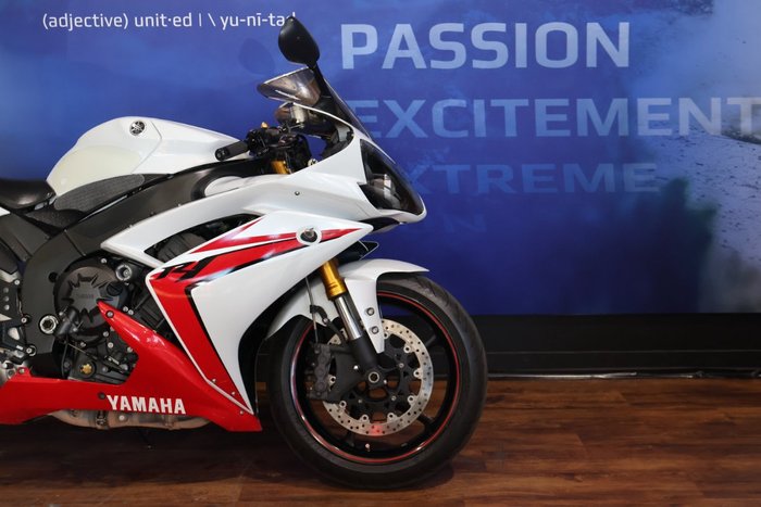2007 Yamaha YZF-R1 White