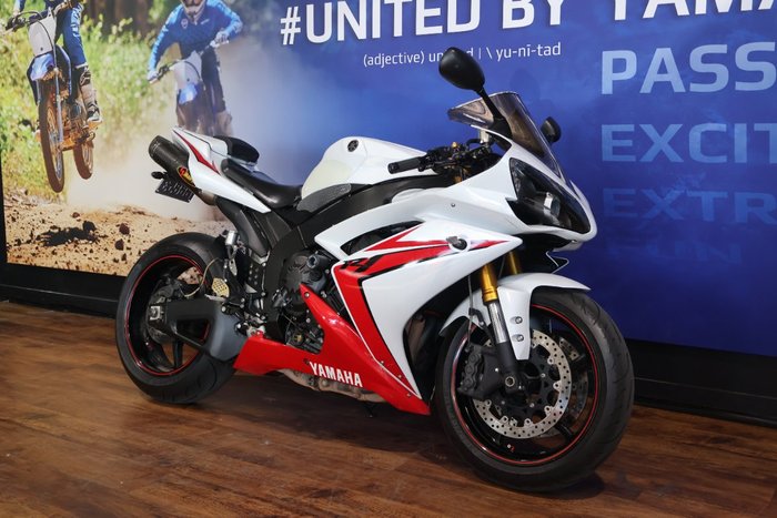 2007 Yamaha YZF-R1 White