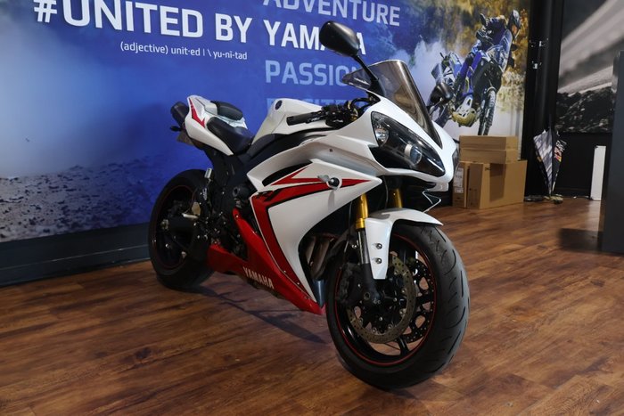 2007 Yamaha YZF-R1 White