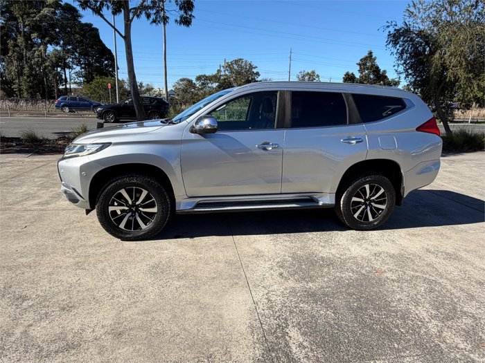 2017 MITSUBISHI PAJERO SPORT EXCEED (4x4) 7 SEAT