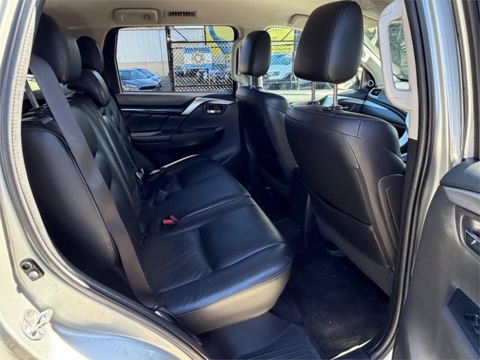 2017 MITSUBISHI PAJERO SPORT EXCEED (4x4) 7 SEAT