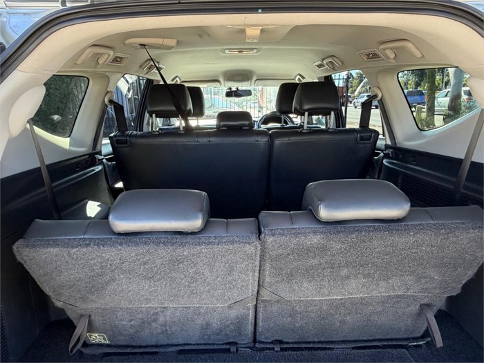2017 MITSUBISHI PAJERO SPORT EXCEED (4x4) 7 SEAT