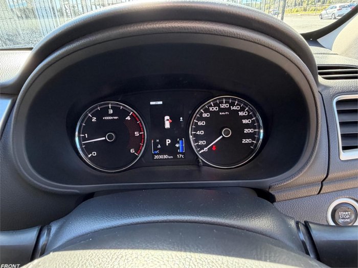 2017 MITSUBISHI PAJERO SPORT EXCEED (4x4) 7 SEAT