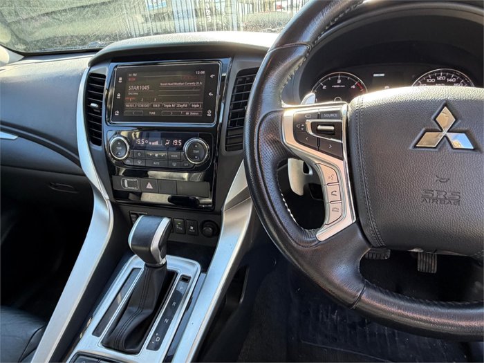 2017 MITSUBISHI PAJERO SPORT EXCEED (4x4) 7 SEAT