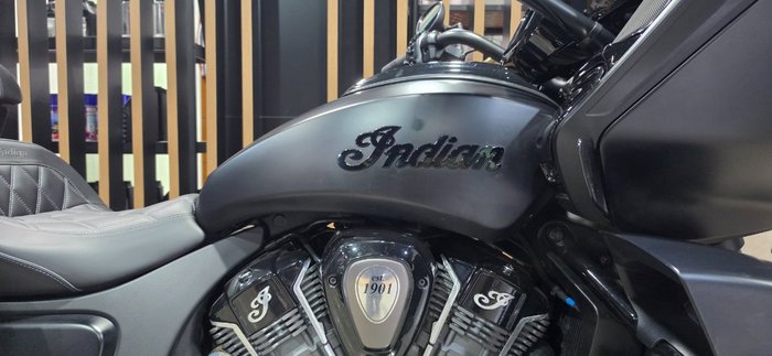 2022 Indian PURSUIT LIMITED PREMIUM