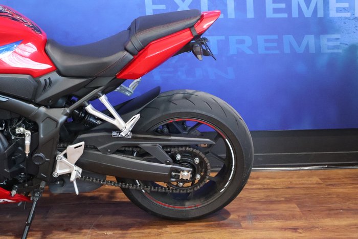 2025 Honda CBR650RAC Red