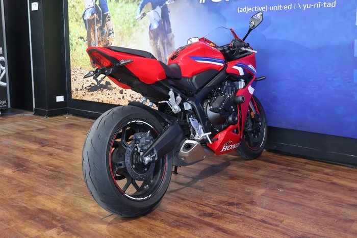 2025 Honda CBR650RAC Red