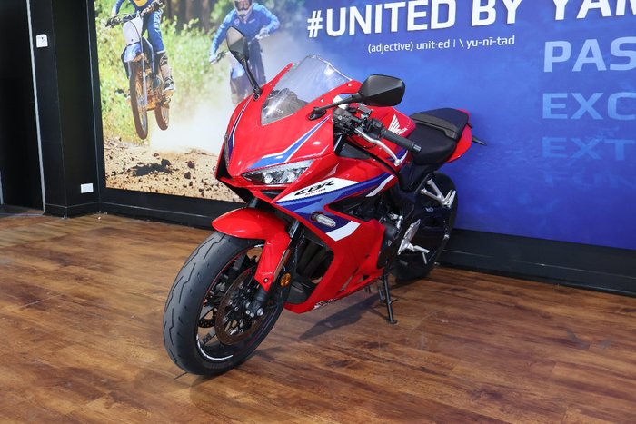 2025 Honda CBR650RAC Red