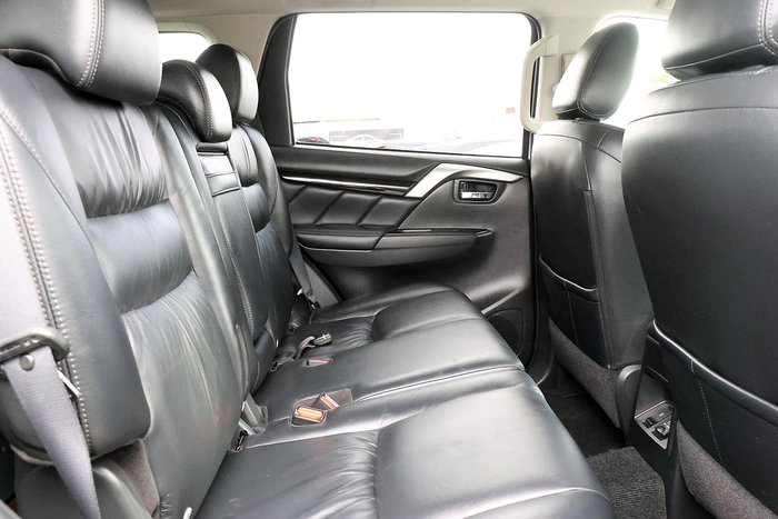 2018 Mitsubishi Pajero Sport GLS QE MY18 4X4 Dual Range White
