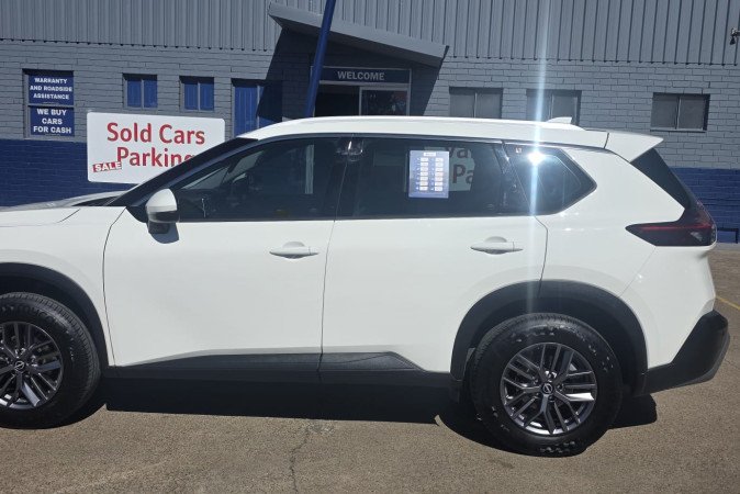 2023 NISSAN X-TRAIL ST (2WD)