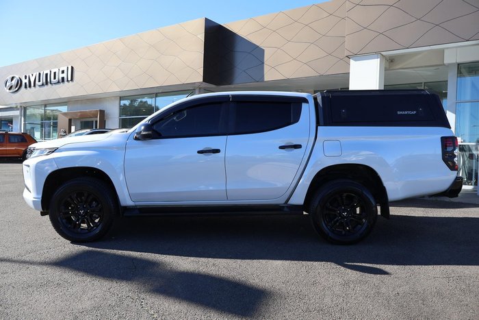 2022 Mitsubishi Triton GSR