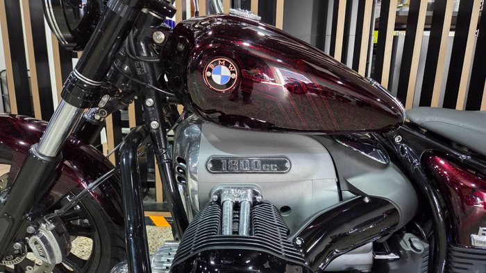 2021 BMW Motorrad R 18 RED