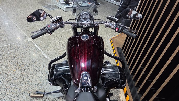 2021 BMW Motorrad R 18 RED
