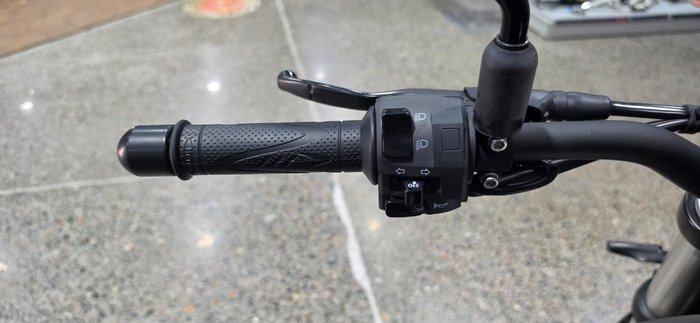 2022 Benelli 502C Black