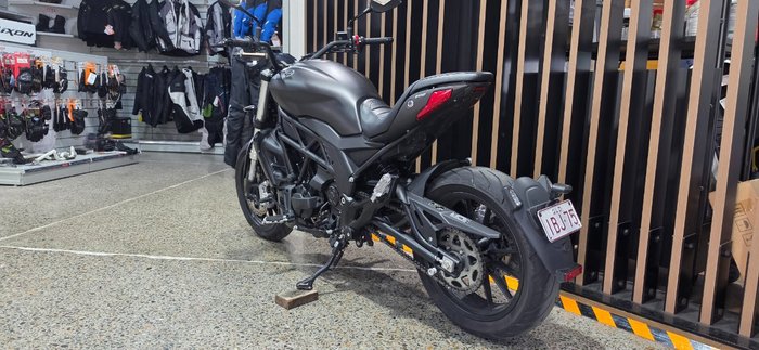 2022 Benelli 502C Black