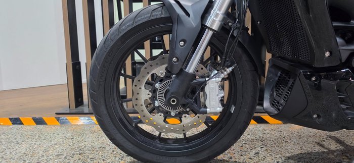2022 Benelli 502C Black